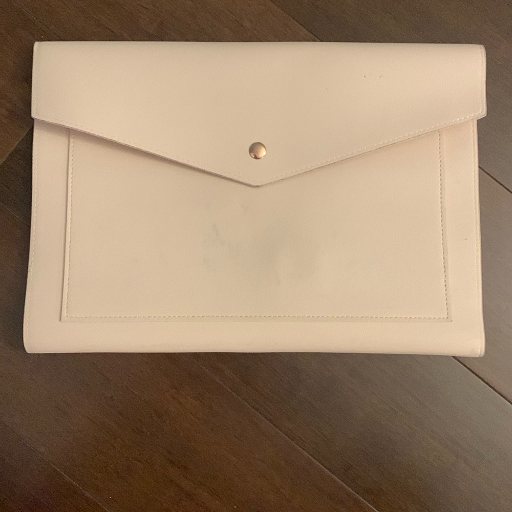 This sexy clutch portfolio is excellent for a sleek slim storage for papers